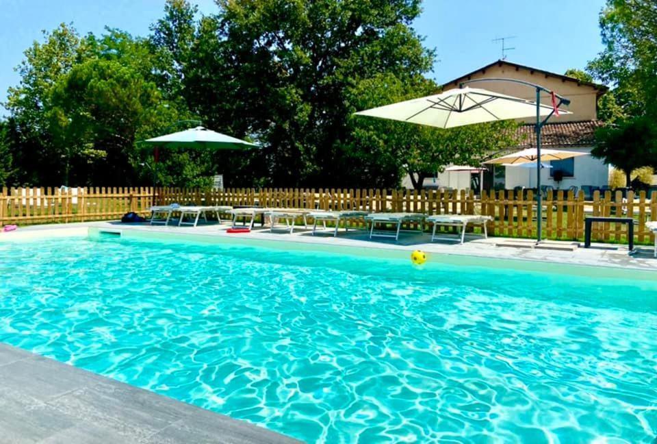 Il Bianconiglio R&B Bed & Breakfast Carraie ภายนอก รูปภาพ